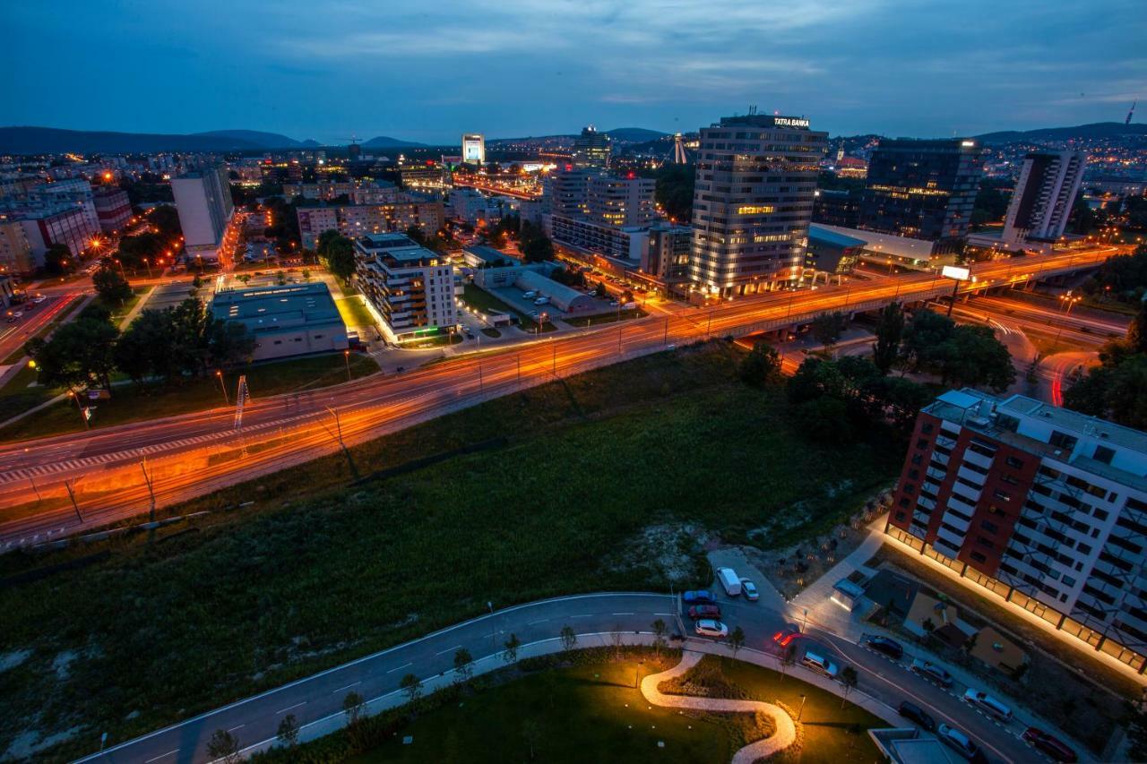 Air-Conditioned City View Apartment 24H Check-In Bratislava Exterior foto